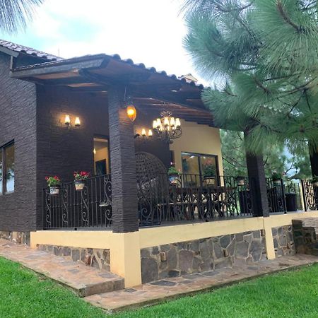 Cabana No.6 Puerta Del Bosque Mazamitla. Bagian luar foto